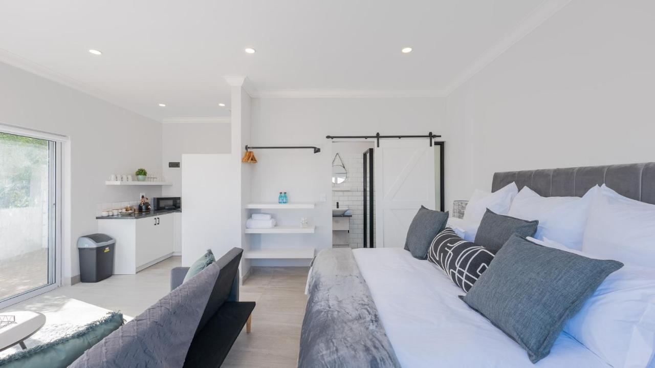 34.4 Degrees South Studio Apartment Agulhas Exterior photo